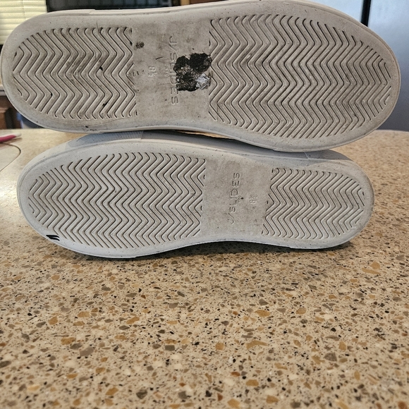 J/Slides SZ 8.5 Cleo Slip On Pewter Scaled Fashion Comfort Sneaker - Picture 6 of 9